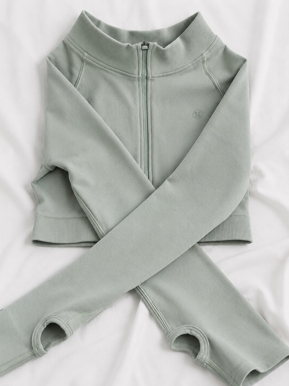 Astoria Activewear Cropped Zip Jacket - Sage 
-Medium